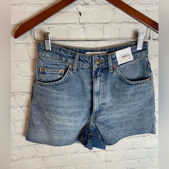 TopShop A-Line Jean Shorts Size 2 NWT - Picture 1 of 8